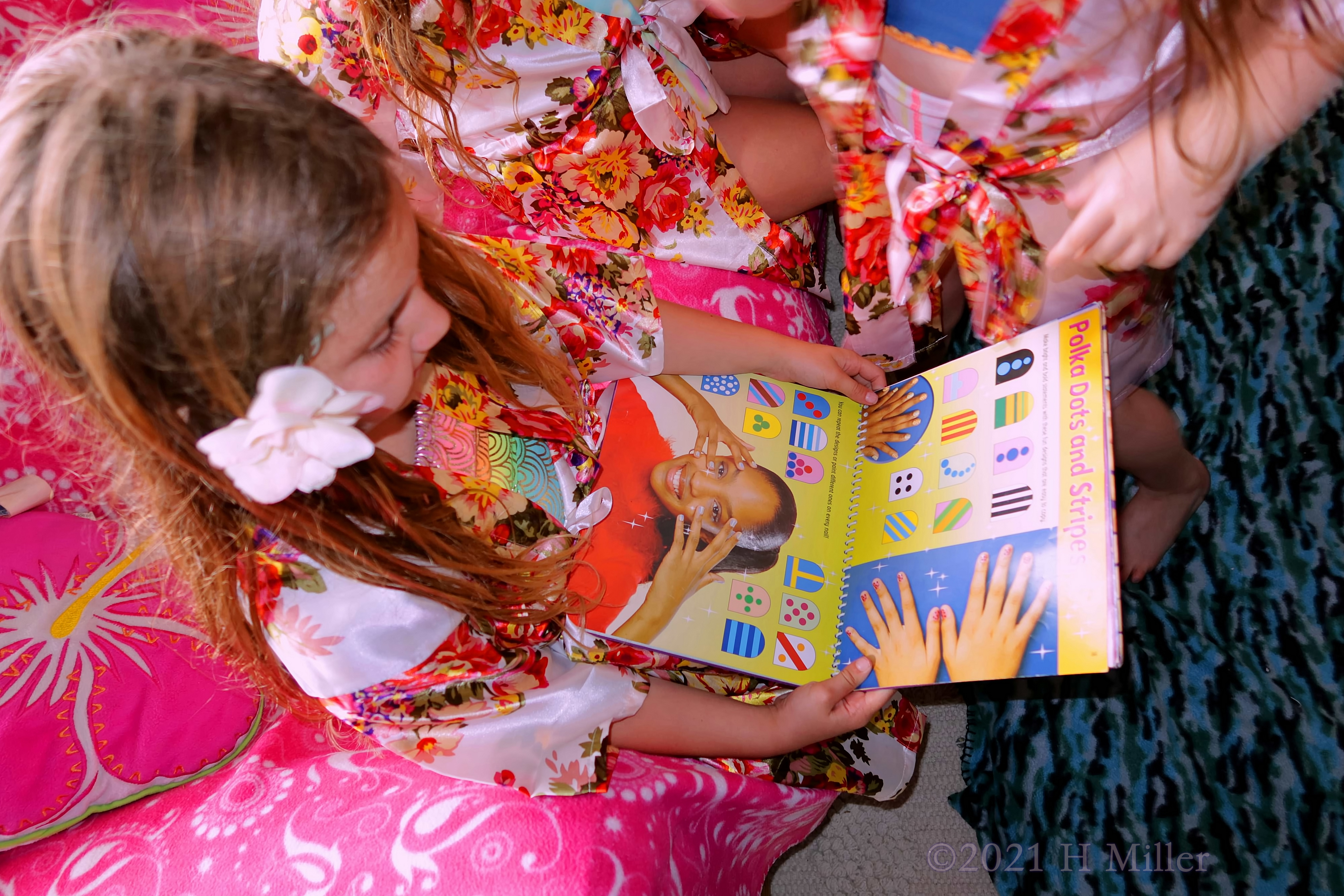 Kids Spa Birthday Party For Emma! Kids Spa Birthday Party For Emma!