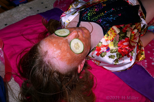 Kids Spa Birthday Party For Emma!