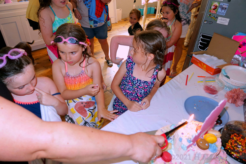 Kids Spa Birthday Party For Emma!