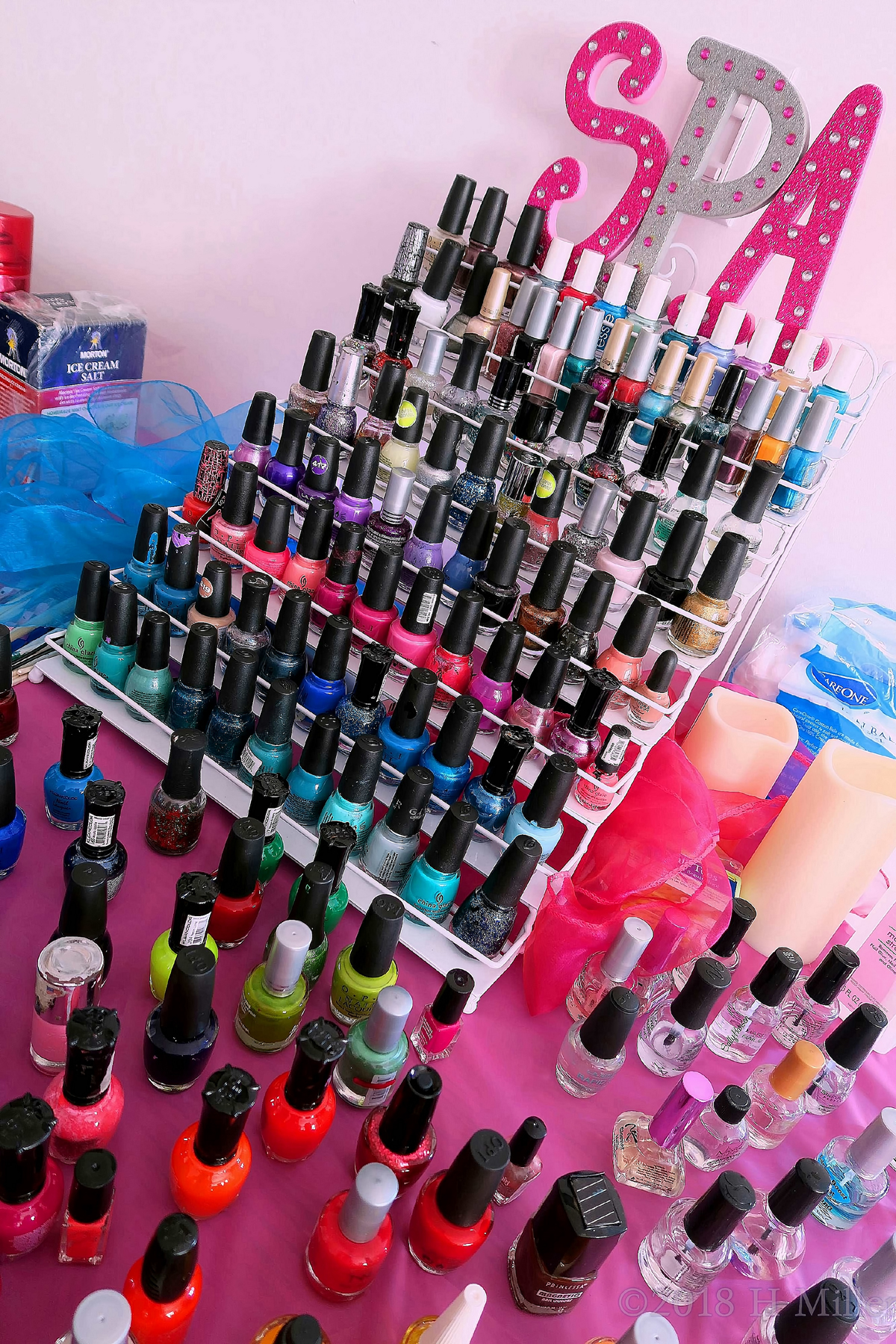 The Kids Nail Salon Is Set For Girls Nail Art And Manicures! 