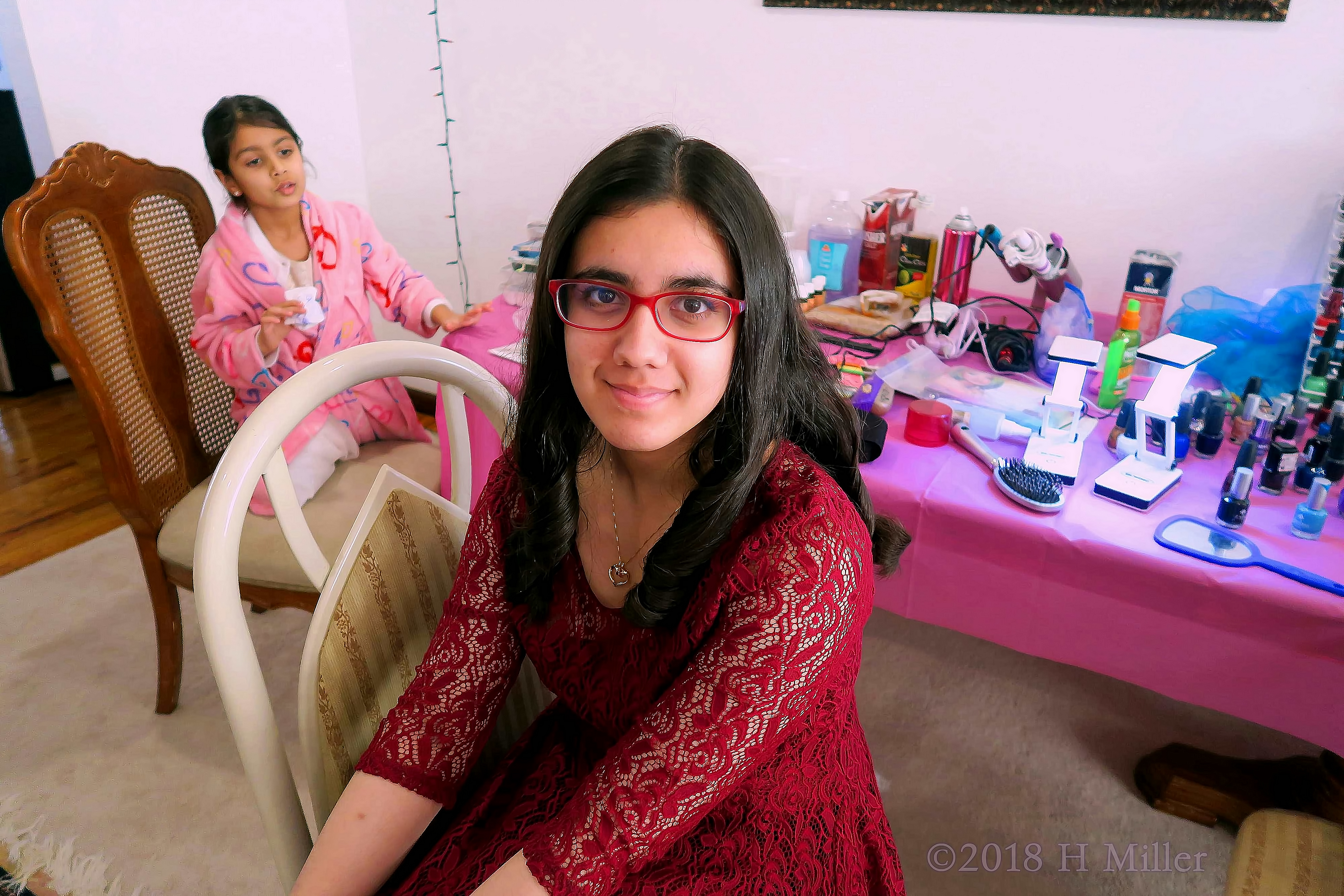 She Is Having Fun At The Party. After Her Kids Hairstyle. Just Waiting For Her Friends To Finish Their Spa Treatments She Is Having Fun At The Party. After Her Kids Hairstyle. Just Waiting For Her Friends To Finish Their Spa Treatments