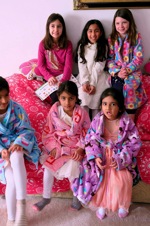 It Is Time To Take A Group Photo With The Birthday Girl! It Is Time To Take A Group Photo With The Birthday Girl!