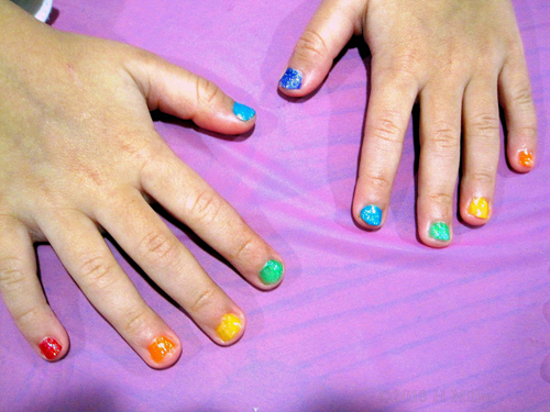 Look At This Cute Kids Mini Mani. It's Stunning! Look At This Cute Kids Mini Mani. It's Stunning!