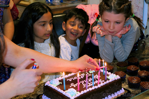 Fatima Can't Wait To Make Her Birthday Wish
