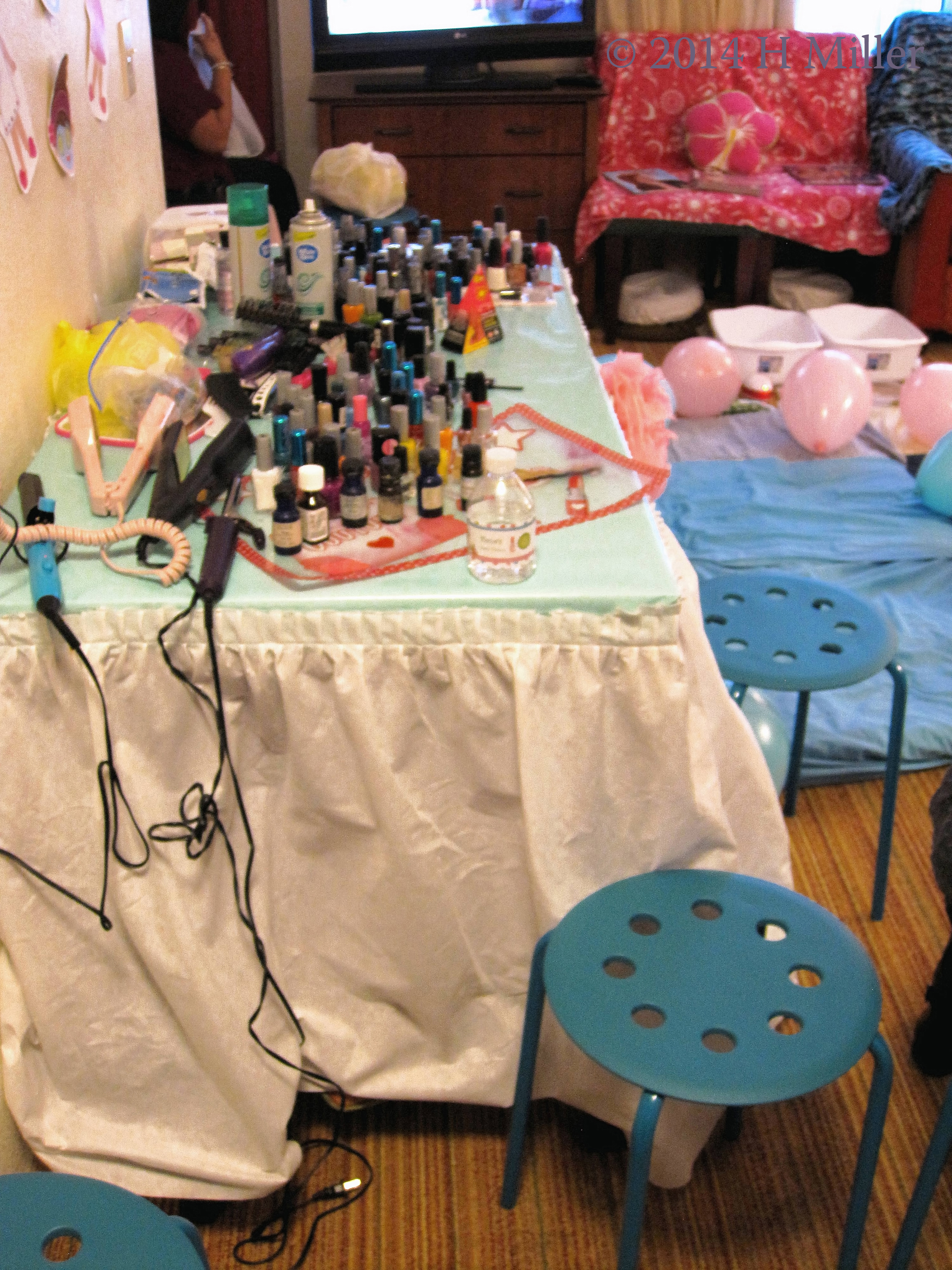 Mini Mani Area. Mini Mani Area.