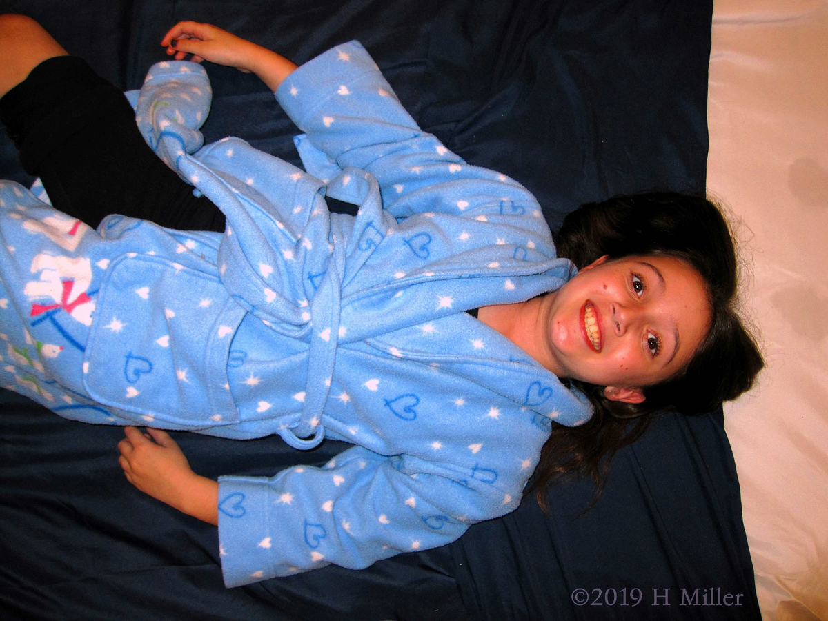 Light Blue Hearts! Party Guest In Kids Spa Robe Relaxing! 