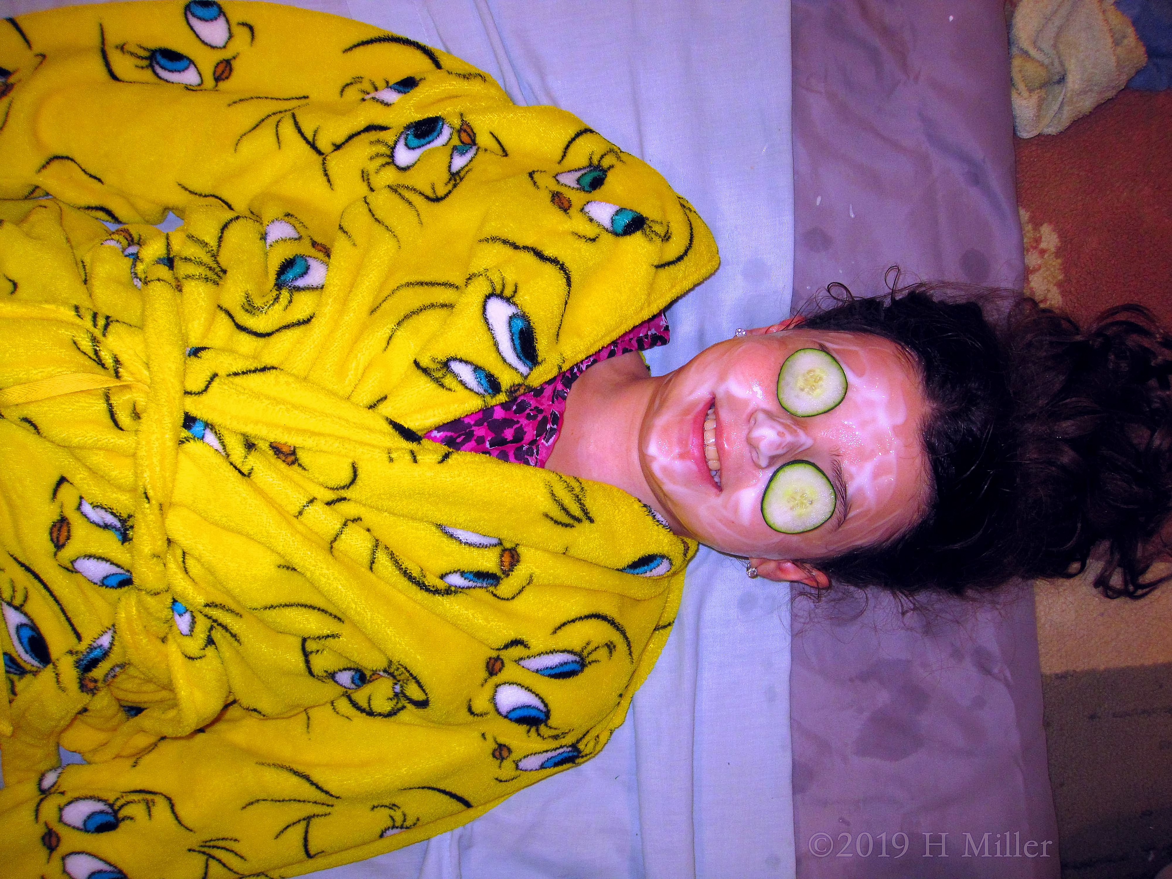 Chilling And Cooling With Cucumbers! Party Guest Gets Kids Facial! Chilling And Cooling With Cucumbers! Party Guest Gets Kids Facial!