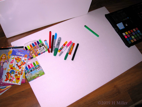 Spa Birthday Card Signing Station! Spa Birthday Card Signing Station!