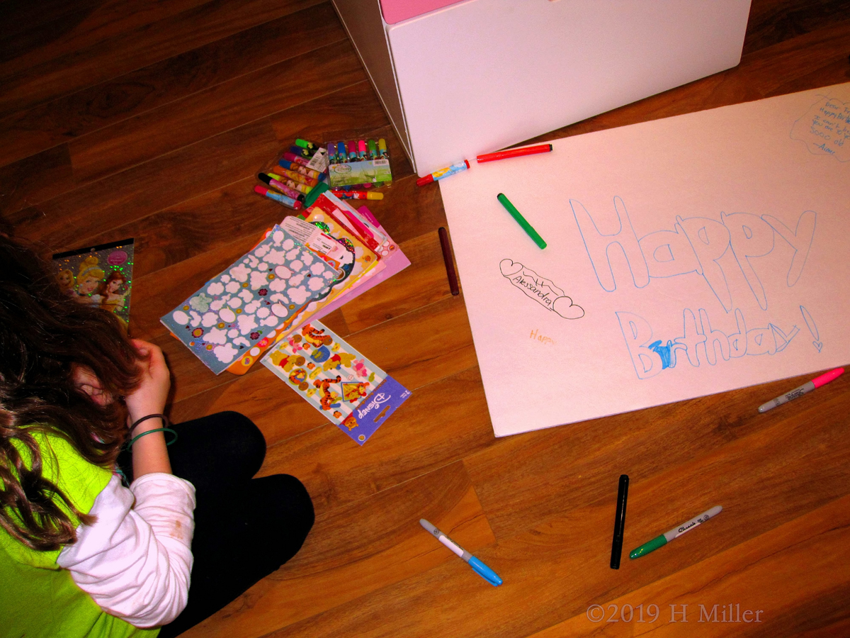 Spa Birthday Card Signing Station! 