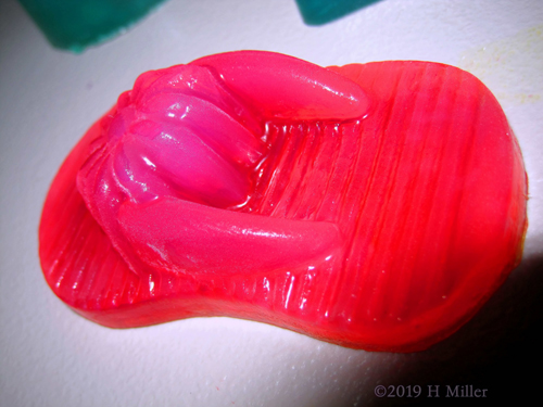 Hot Pink Kids Soap Craft! Flip Flops And Flowers! Hot Pink Kids Soap Craft! Flip Flops And Flowers!