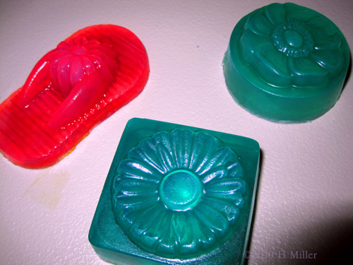 Kids Crafts Of Homemade Soap! Teal And Hot Pink Theme!