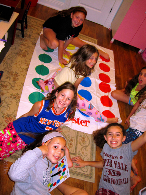 Posing And Party Games! Kids Spa Party Guests Play Twister!