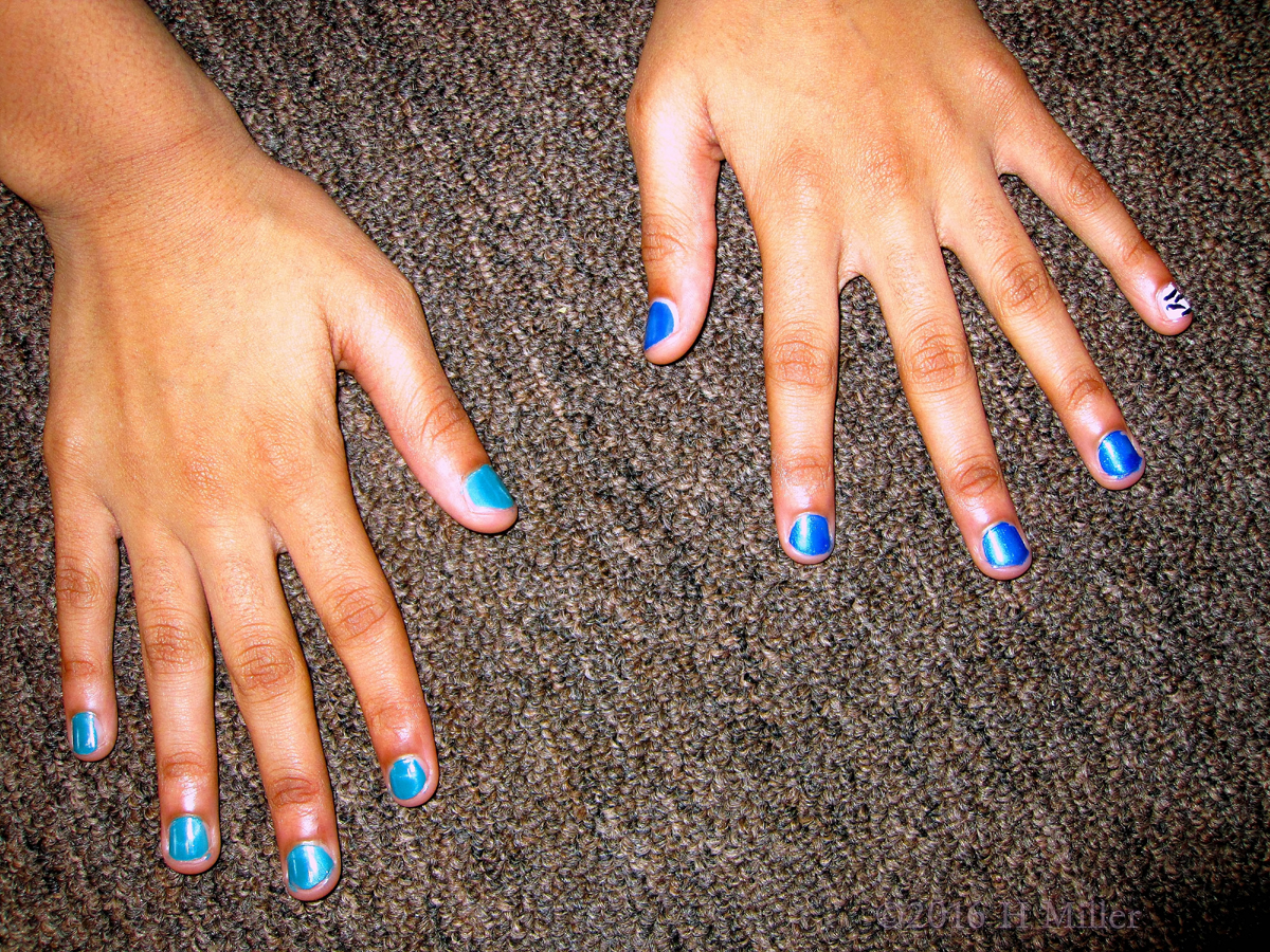 Cute Blue Kids Manicure 