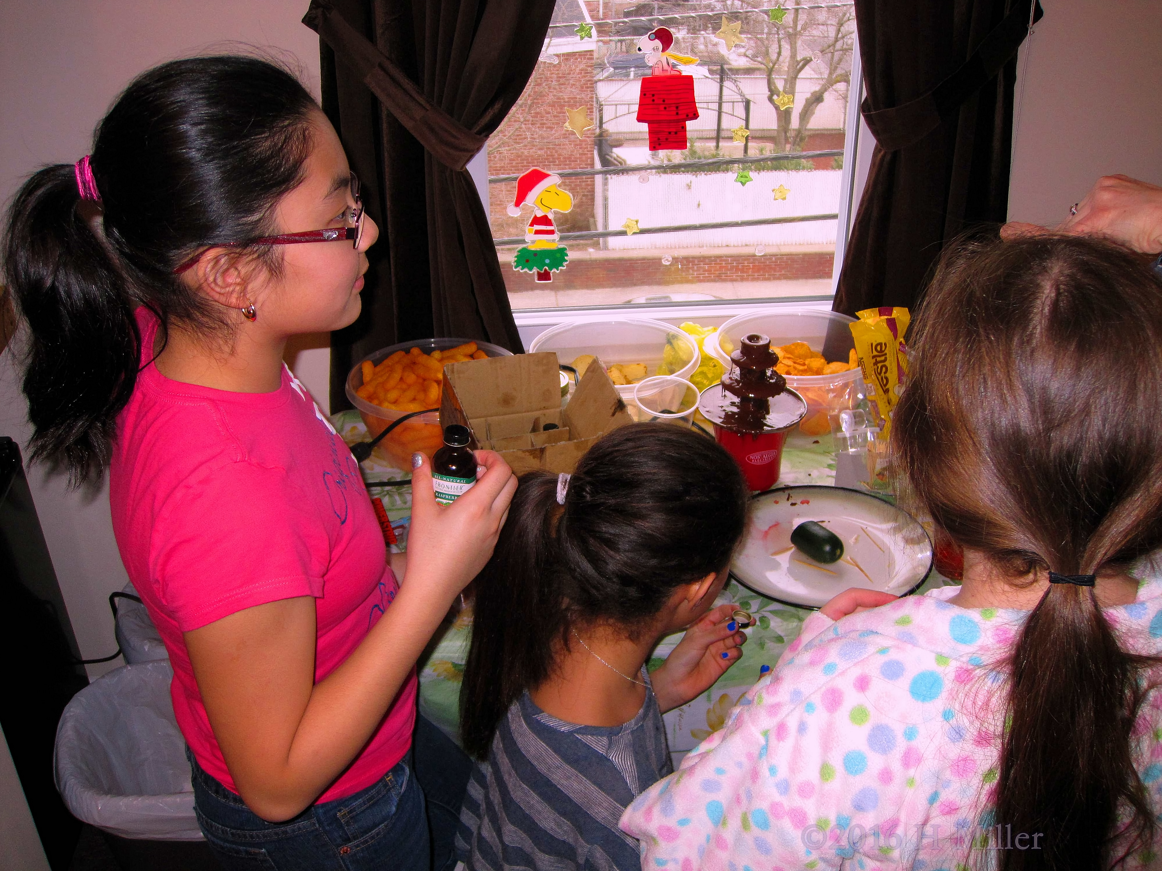 Snack Time! Snack Time!