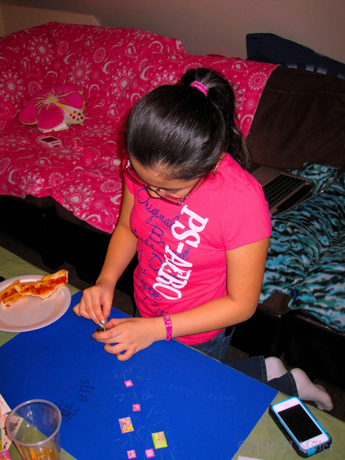 Working On Fun Spa Crafts And Eating Pizza! Working On Fun Spa Crafts And Eating Pizza!