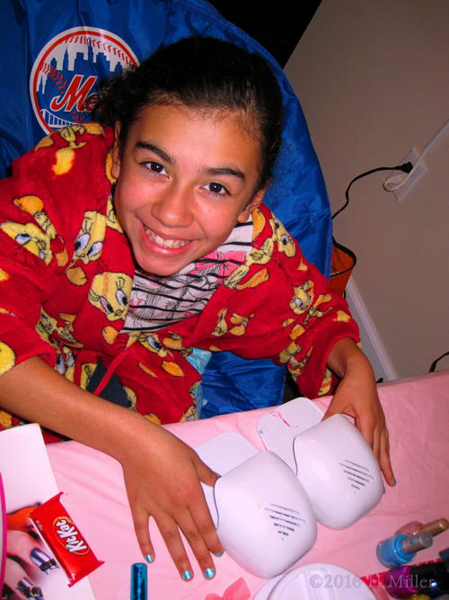 She's Super Excited For Her Kids Manicur She's Super Excited For Her Kids Manicur