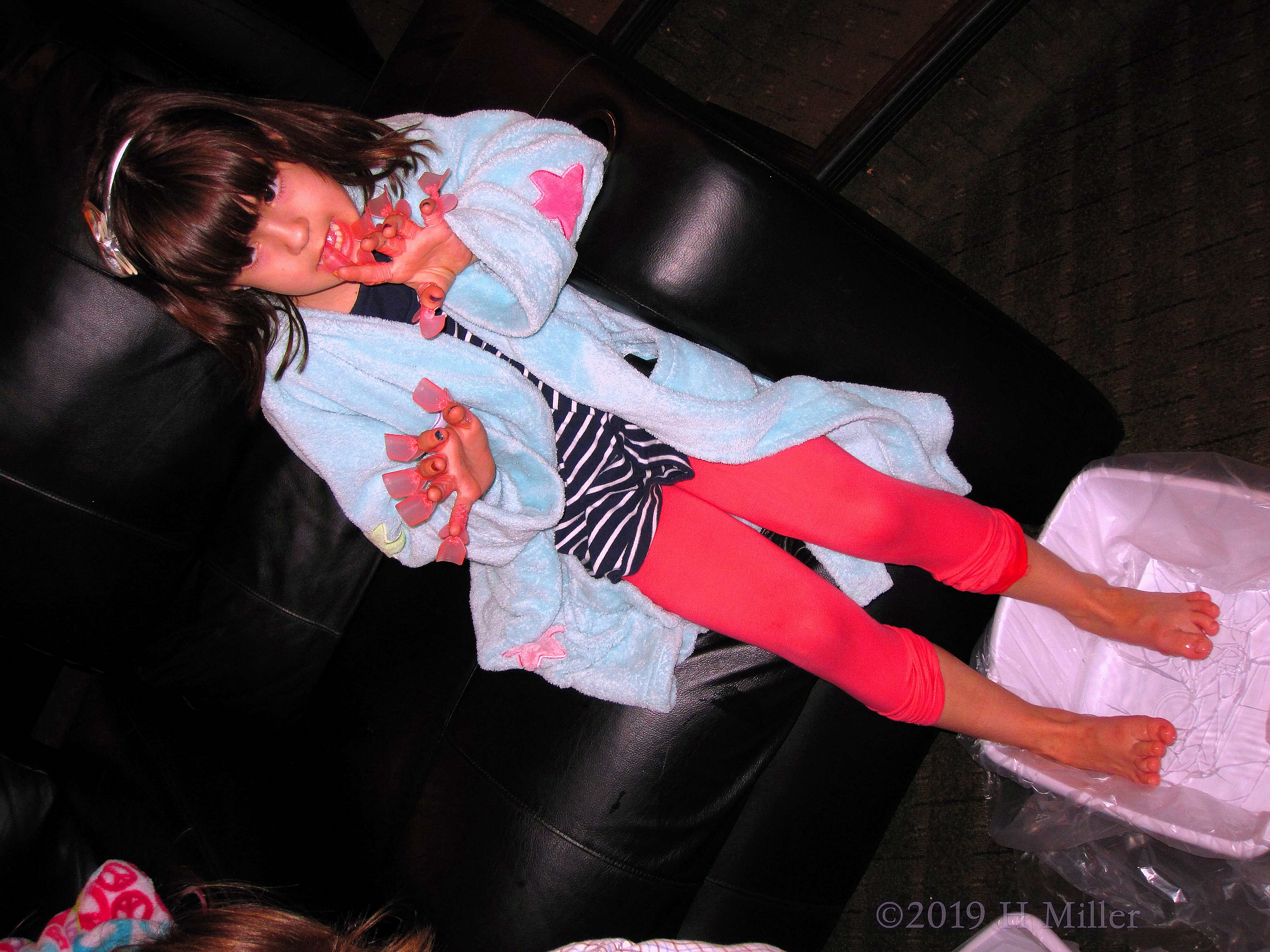 Drying Her Kids Nail Design Masterpiece Drying Her Kids Nail Design Masterpiece