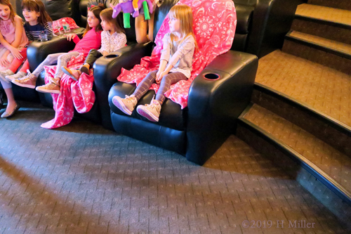 Party Guests Chilling On Comfy Spa Throws Party Guests Chilling On Comfy Spa Throws