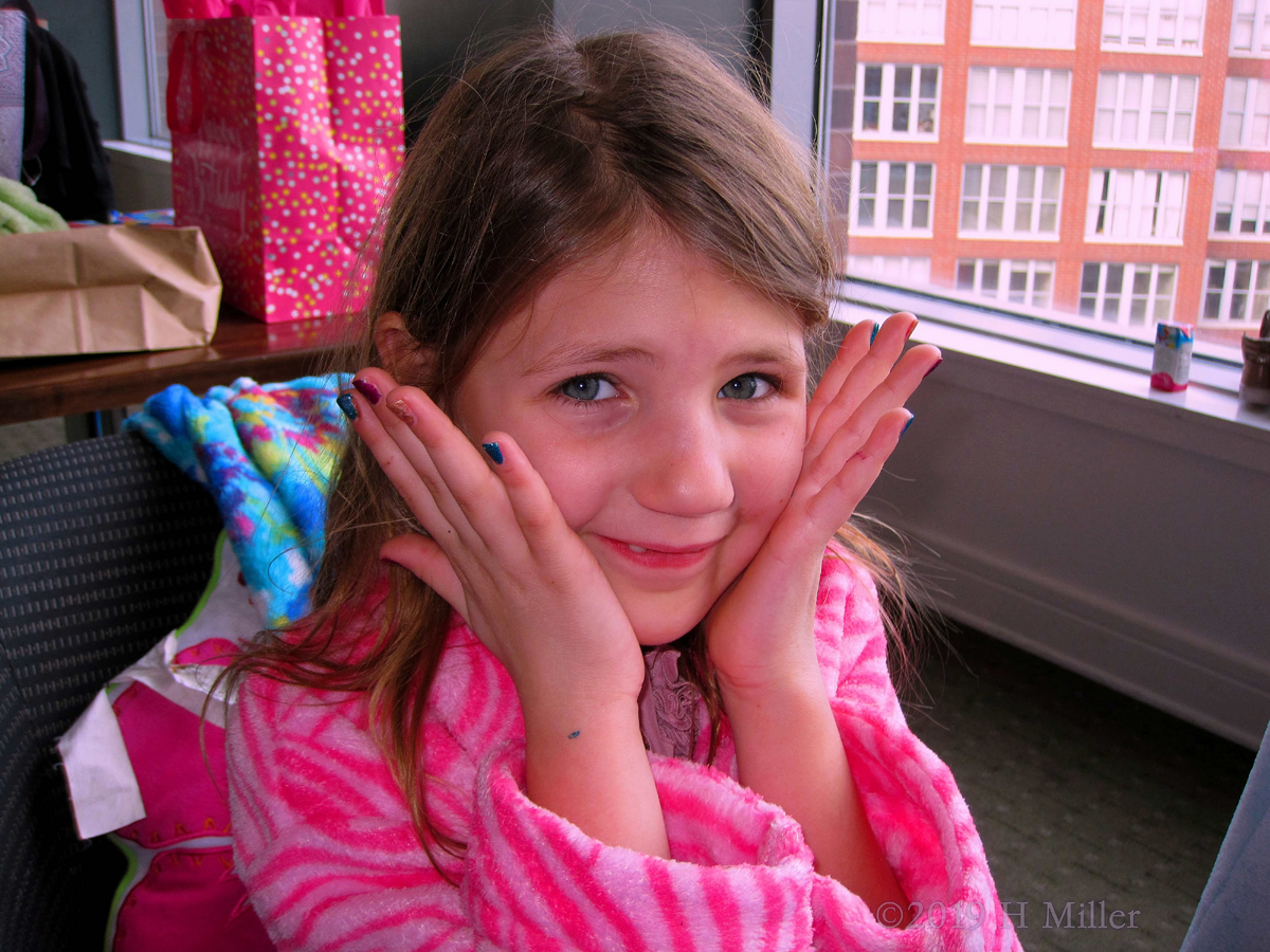 Smiling With Her Elegant Girls Manicure! 