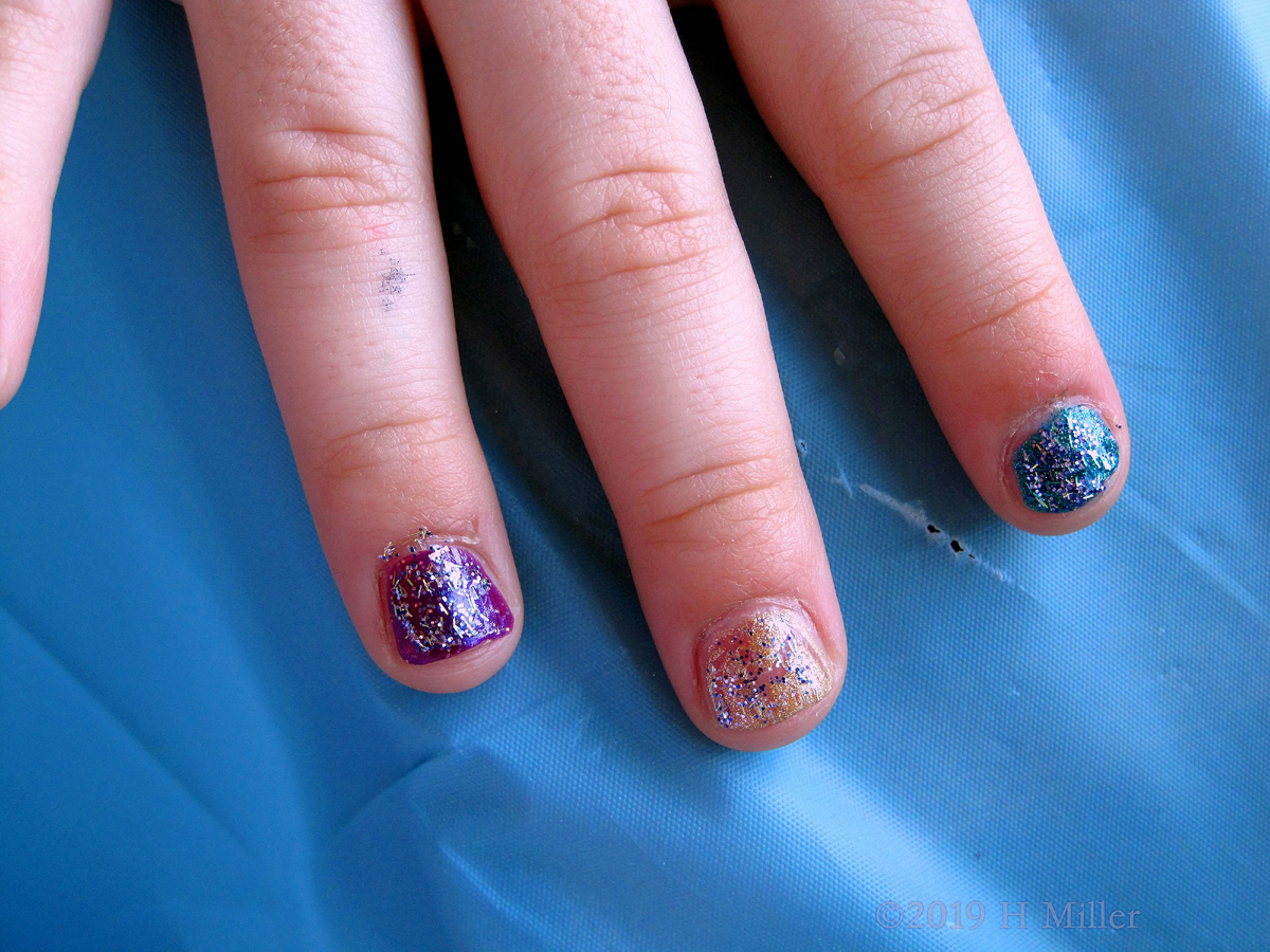 Super Sparkly Manicure For Girls In Multi Colors! 