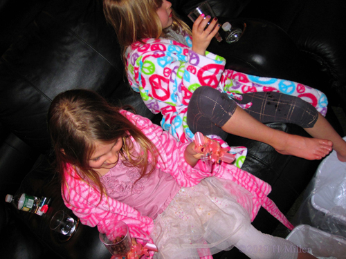 Mini Pedi At The Spa Themed Birthday Party Mini Pedi At The Spa Themed Birthday Party