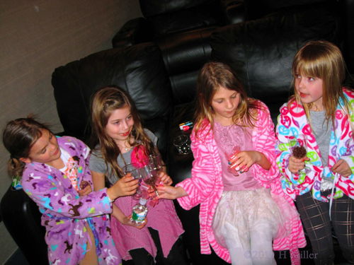 Toasting To A Fun Girls Spa Day Party Toasting To A Fun Girls Spa Day Party