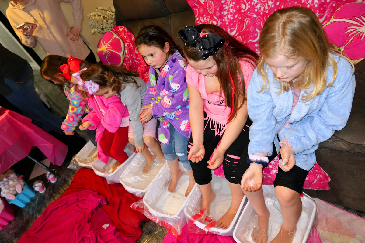 Gabriella's 7th Spa Birthday Party For Girls 