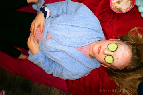 Gabriella's 7th Spa Birthday Party For Girls