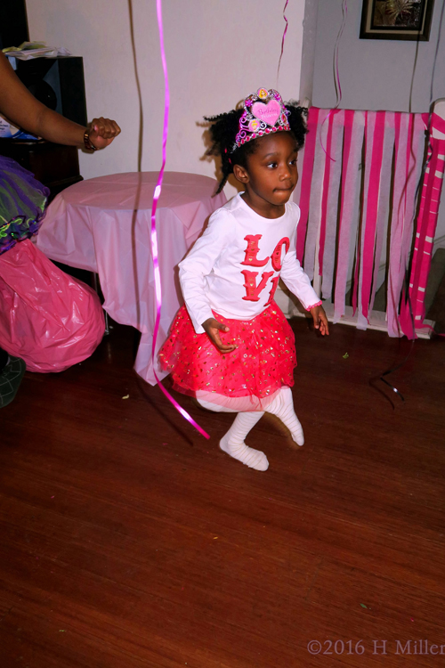 Dancing Around At Her Spa Birthday Party!!