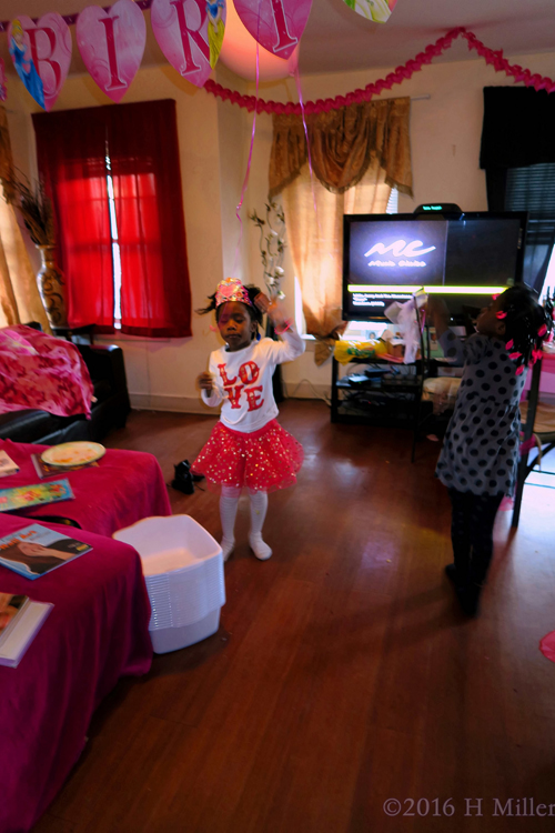 Mom Turned The Music On So The Kids Can Dance! Mom Turned The Music On So The Kids Can Dance!