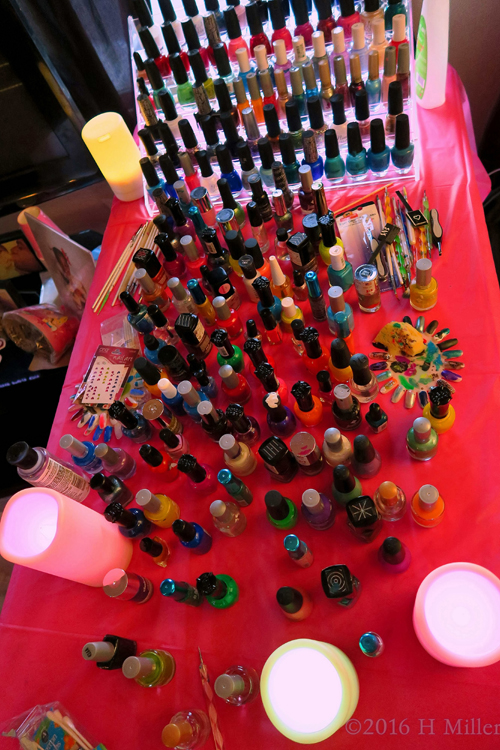 Polish And The Tools We Use To Do Fine Line Nail Art. Polish And The Tools We Use To Do Fine Line Nail Art.