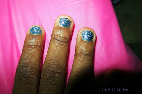 Blue Metallic Nails.