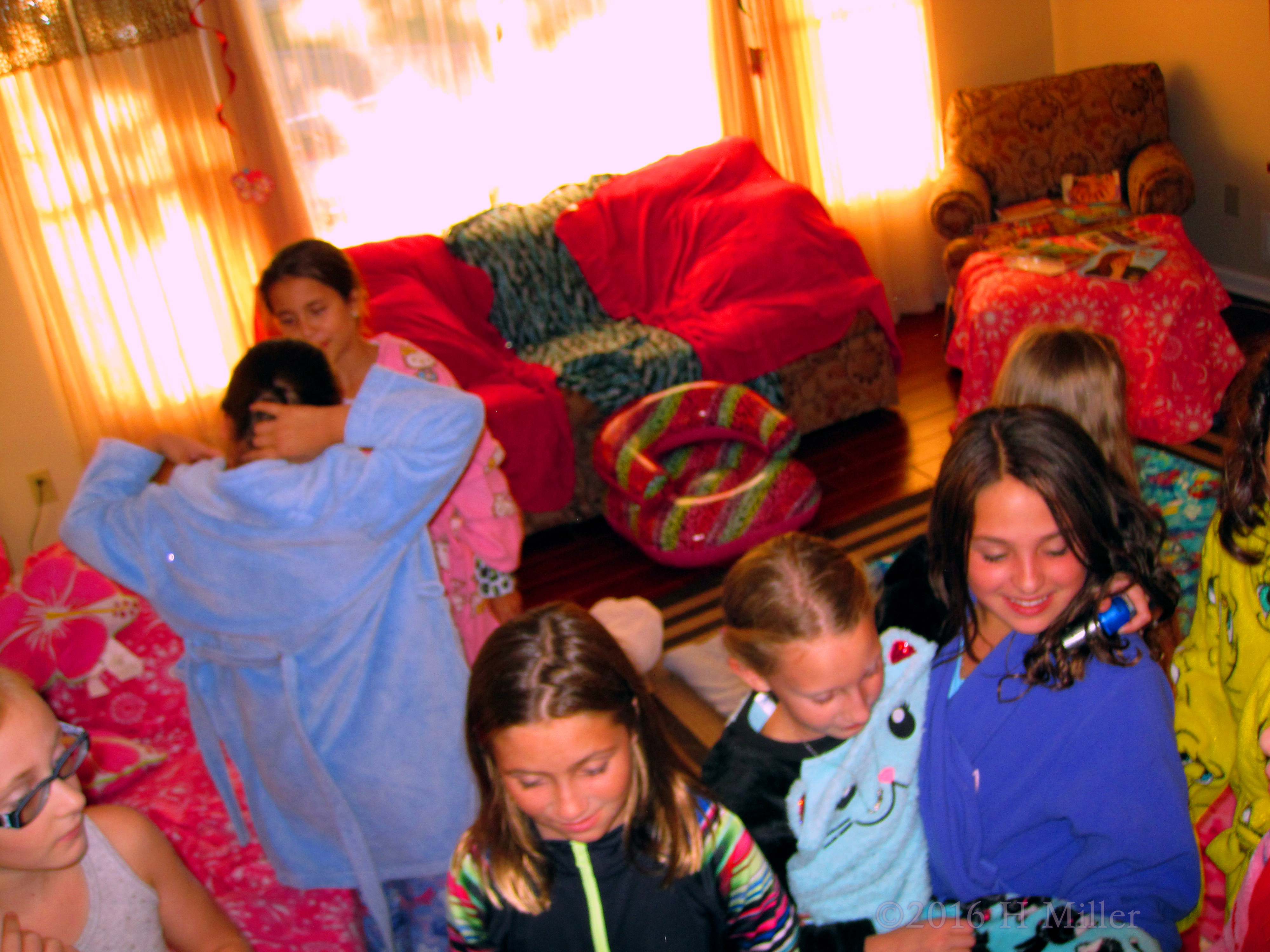 All The Girls Get A Cute Spa Robe! All The Girls Get A Cute Spa Robe!