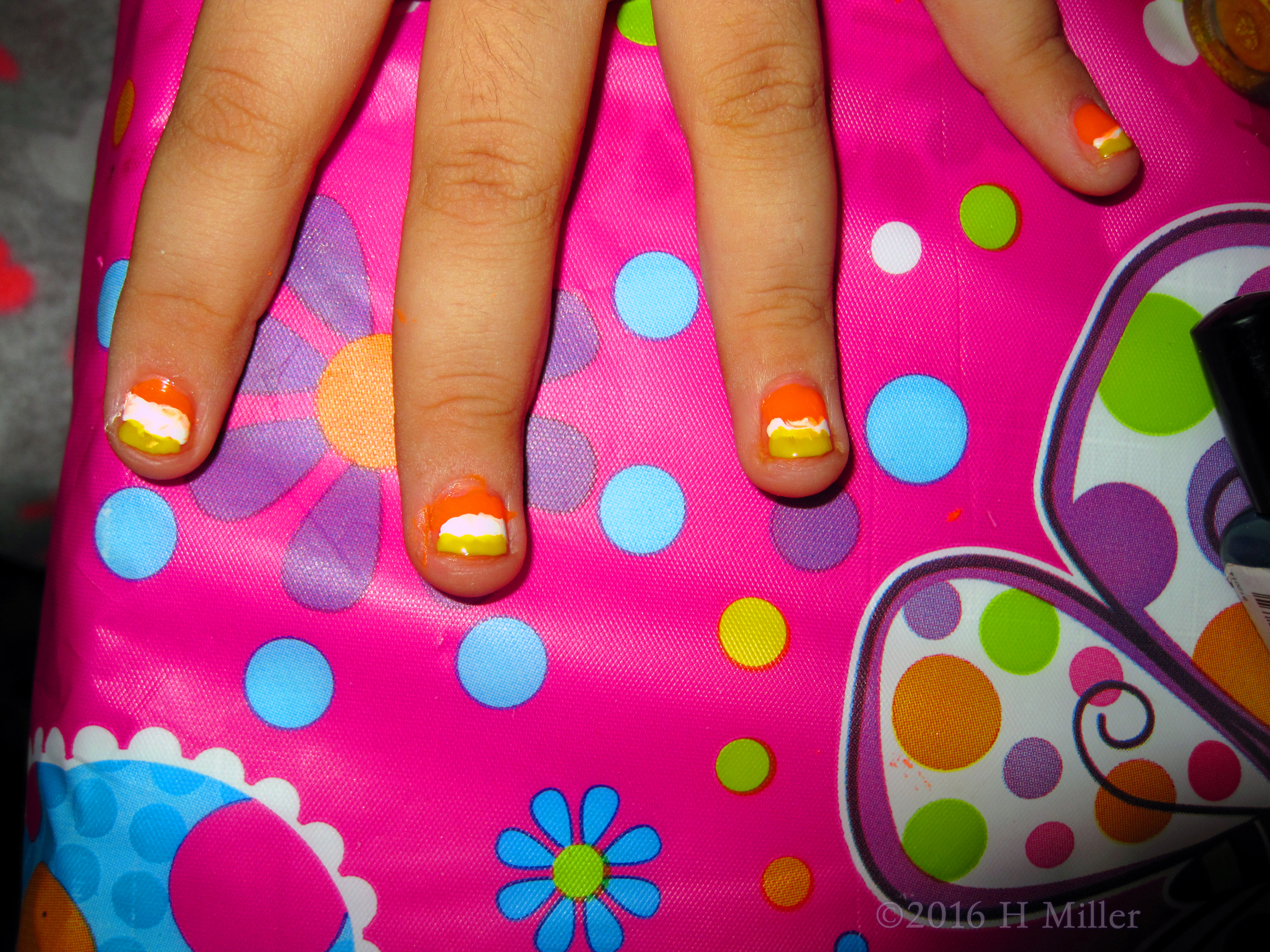 Cute Candy Corn Mini Mani Cute Candy Corn Mini Mani