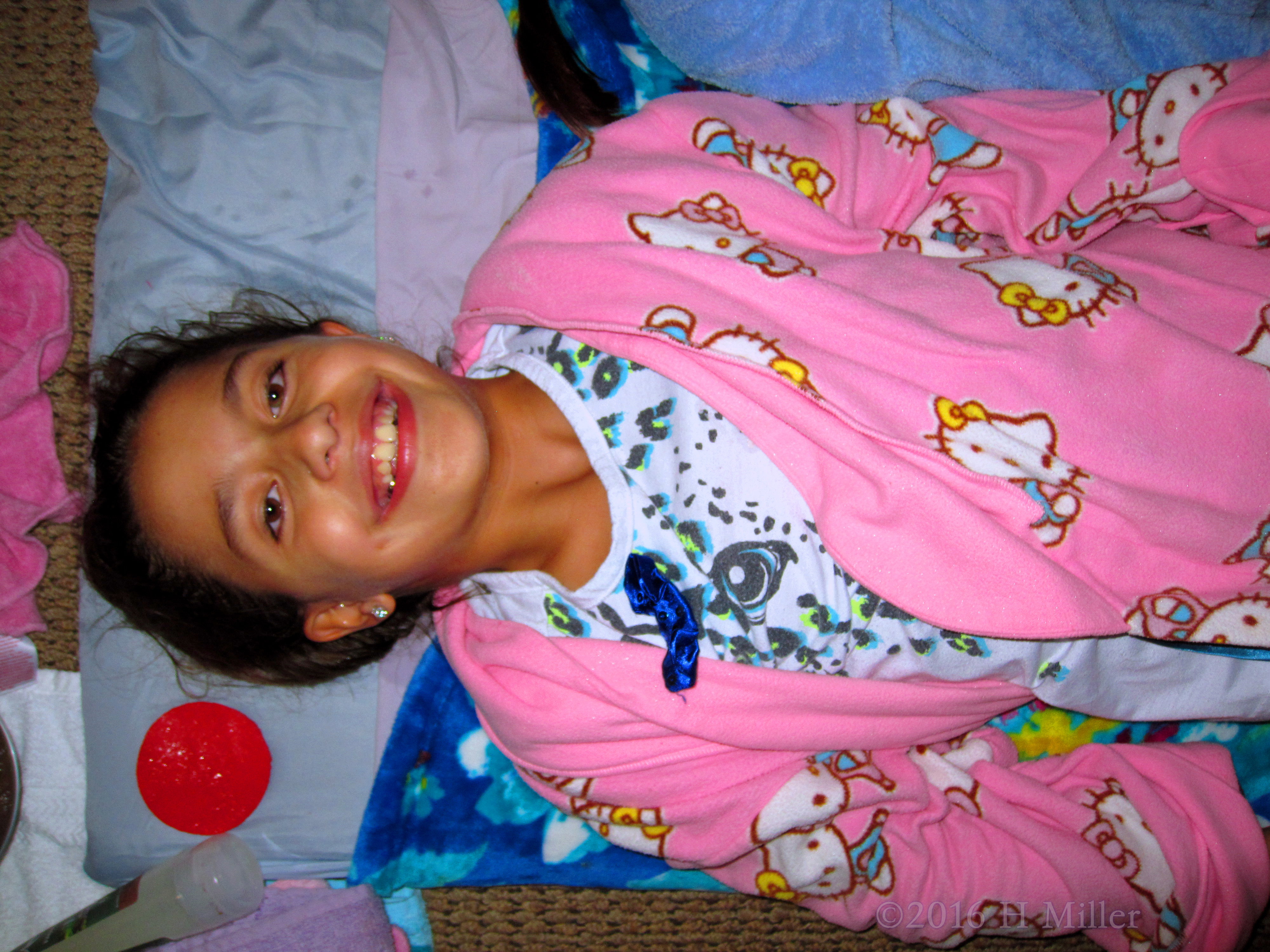 She's Super Ready For Her Kids Facial! She's Super Ready For Her Kids Facial!