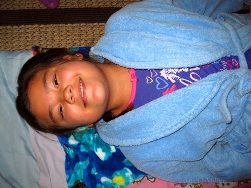 Smiling Before Her Kids Facial Smiling Before Her Kids Facial