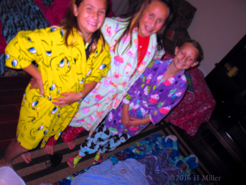 They're Loving The Kids Spa Party! They're Loving The Kids Spa Party!