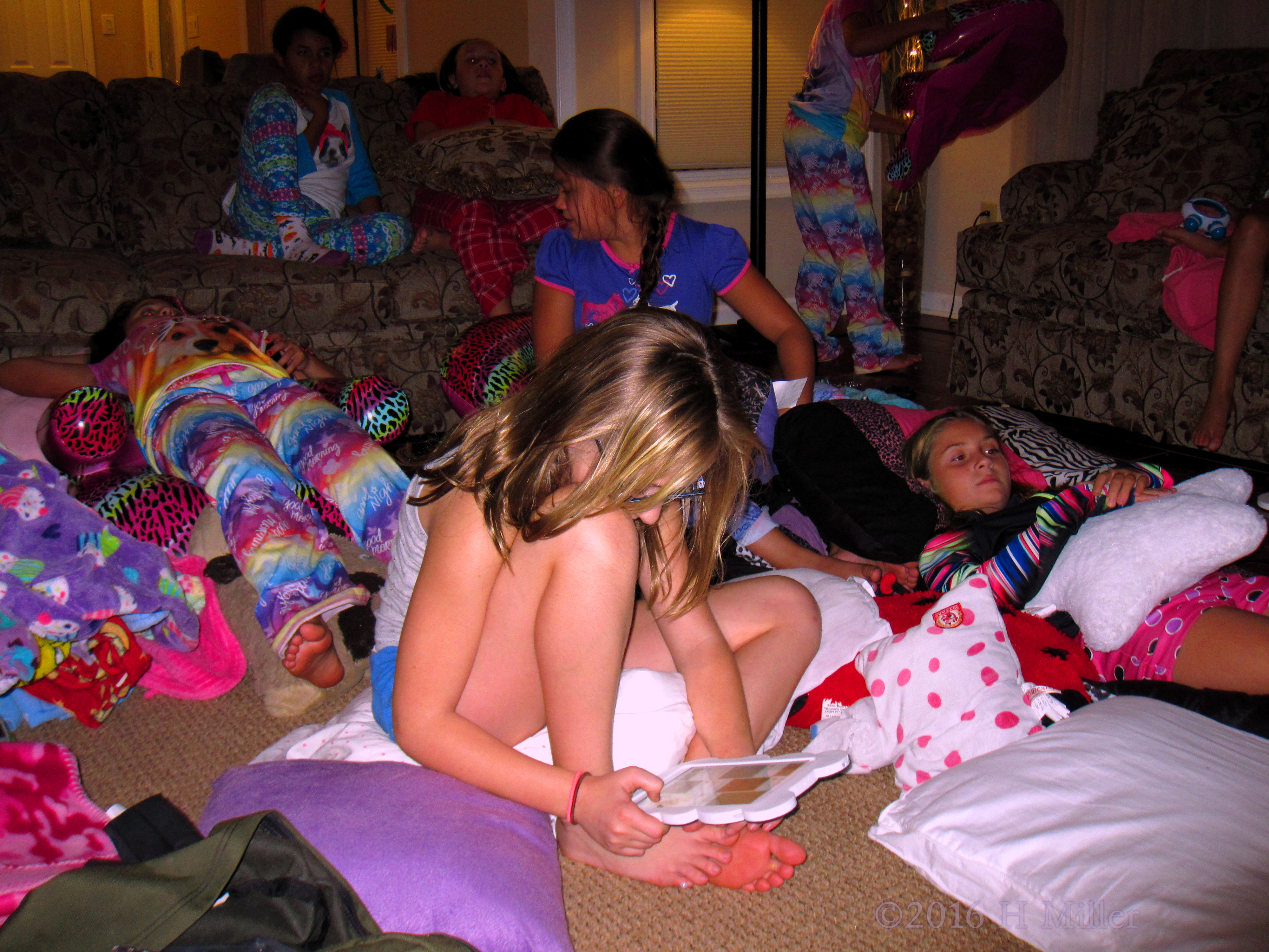 Hanging Out With Friends At The Spa. Hanging Out With Friends At The Spa.