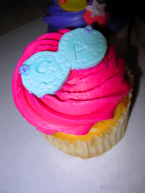 Awesome Spa Cupcake! Awesome Spa Cupcake!