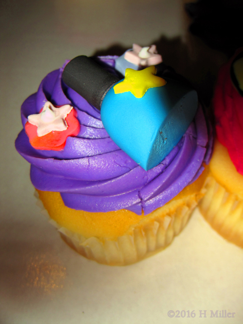 Cute Nail Polish Cupcake Cute Nail Polish Cupcake