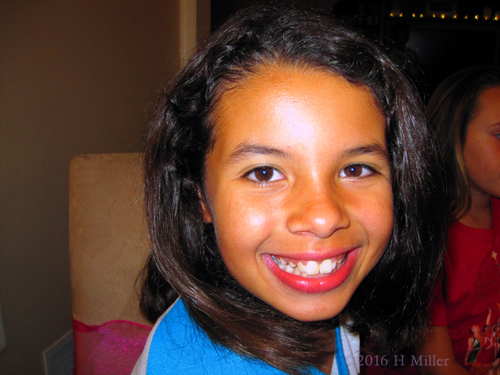 She's Loving The Girls Spa Party! She's Loving The Girls Spa Party!