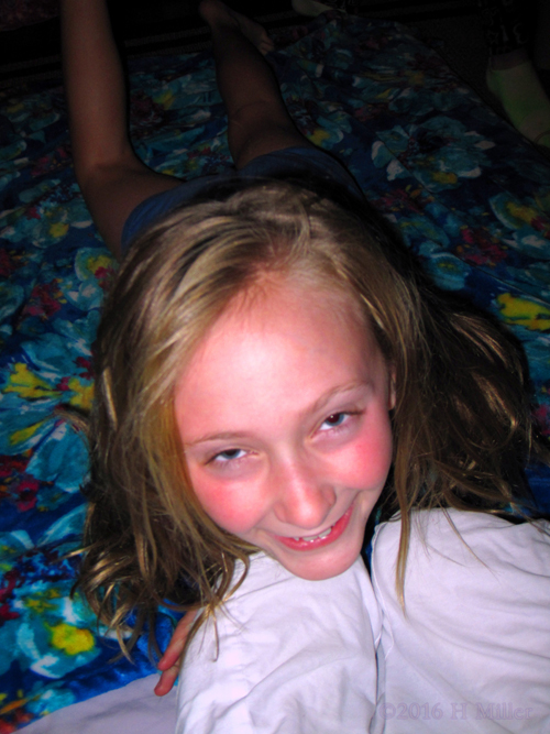 She's Ready For Her Kids Massage! She's Ready For Her Kids Massage!