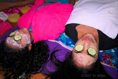 Mother And Daughter Getting Facials For Girls Together! Mother And Daughter Getting Facials For Girls Together!