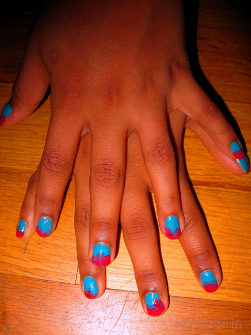 Such A Lovely Blue And Hot Pink Ombre Nail Art Design