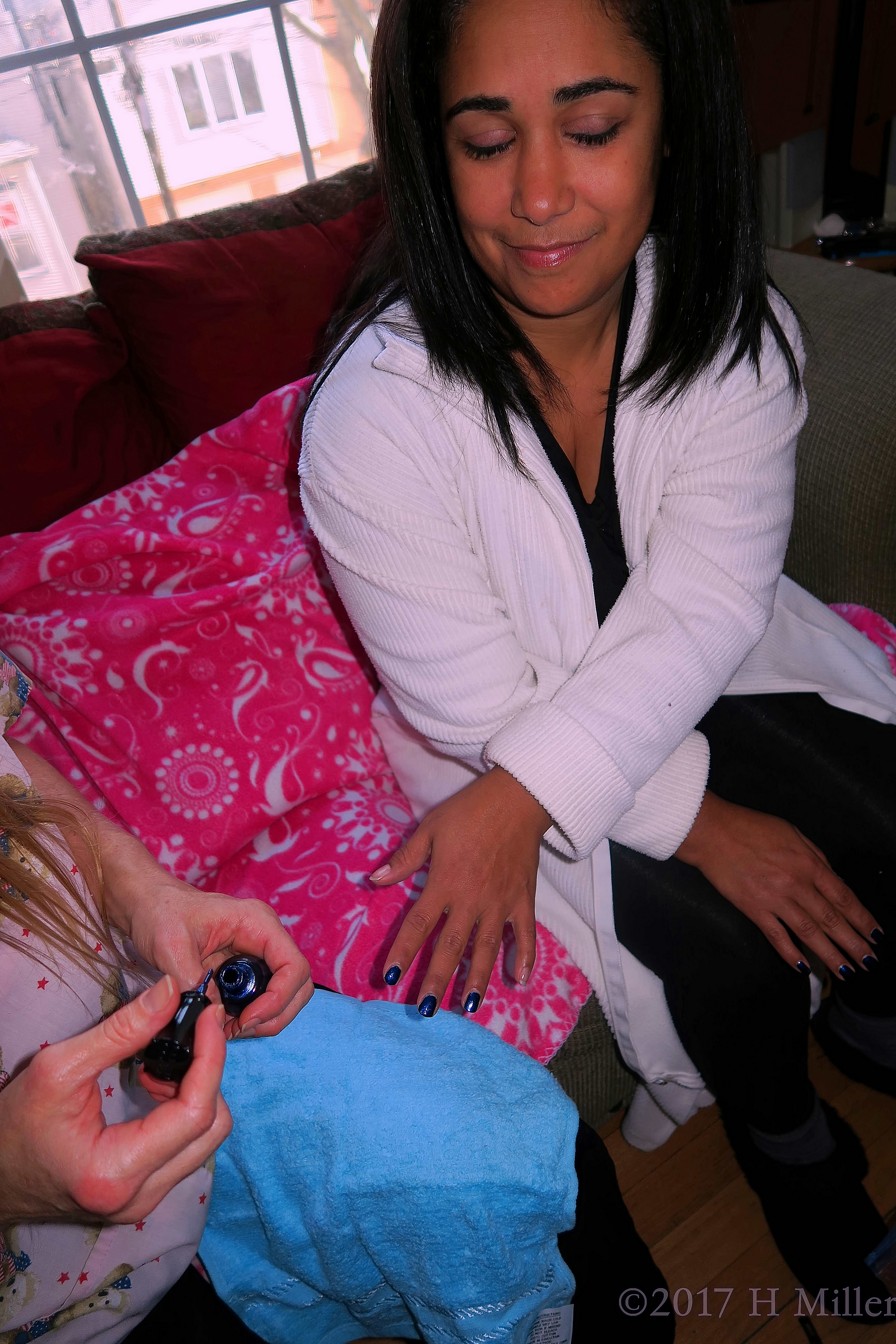 Mom Is Getting Her Manicure At The Spa For Girls! Mom Is Getting Her Manicure At The Spa For Girls!