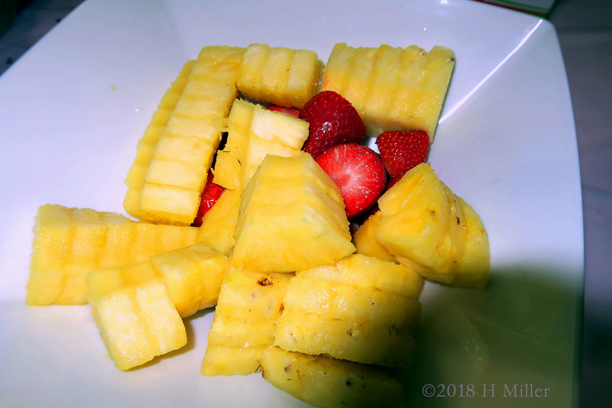 Fruit Assortment! Pineapple And Strawberries For Dipping! 