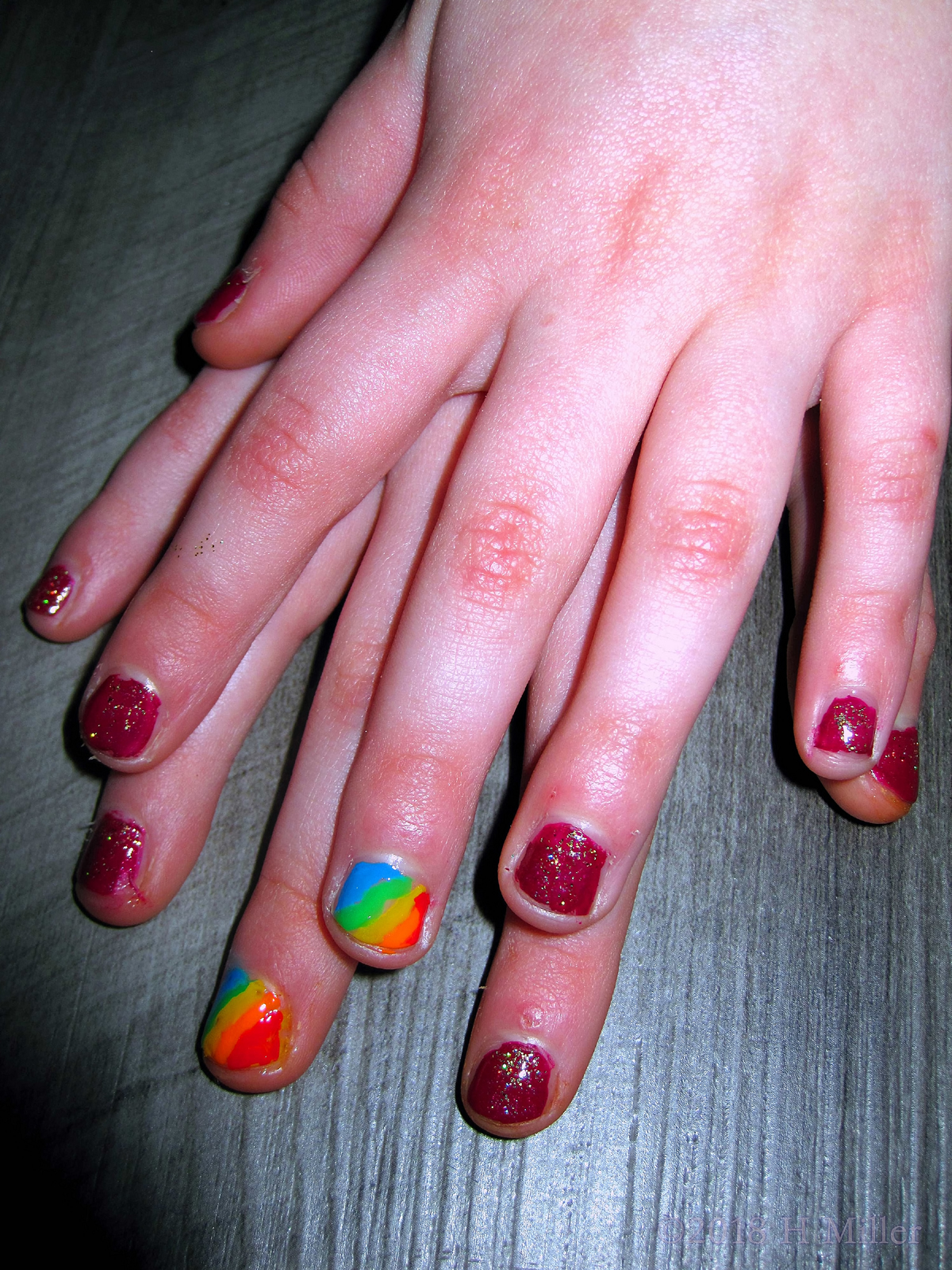 Rainbow And Red Glitter Manicure For Kids! 