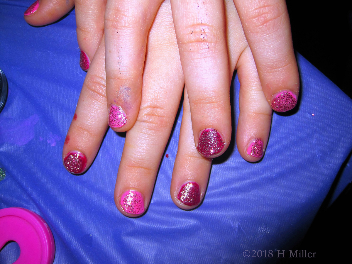 Shades Of Pink Glitter Manicure For Girls!