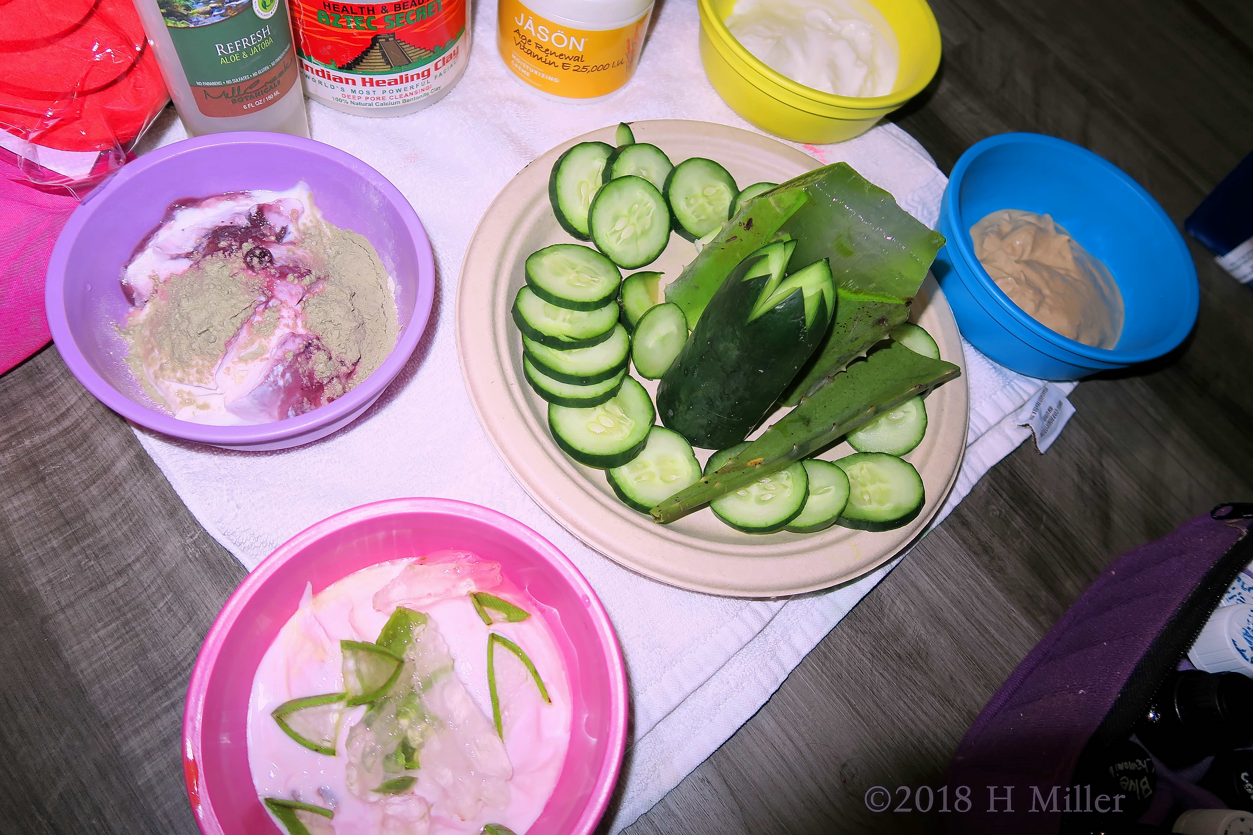 Face Masques Made Kid Friendly! Kids Facial Station! Face Masques Made Kid Friendly! Kids Facial Station!