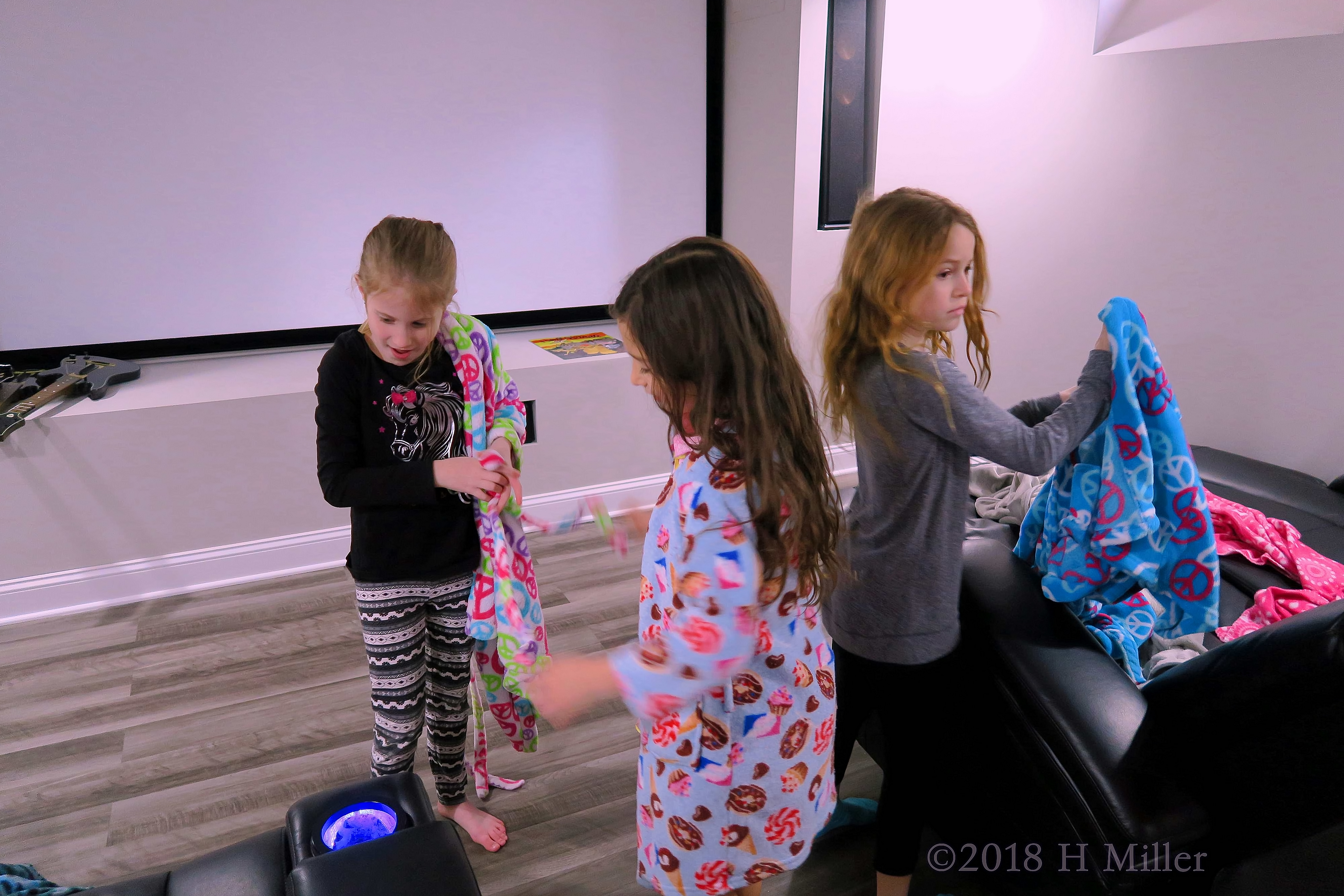 Getting Comfy And Cozy In Kids Spa Robes! Getting Comfy And Cozy In Kids Spa Robes!